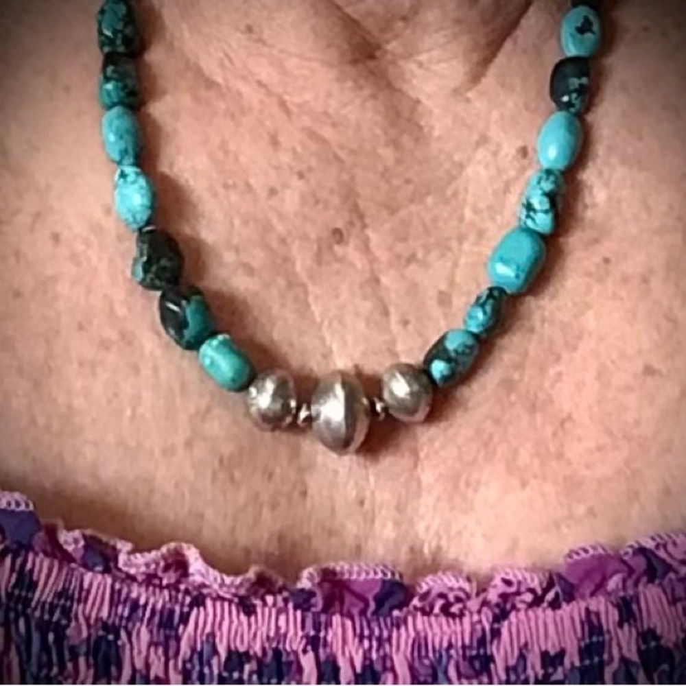 Stunning Turquoise Sterling Silver Saucer Necklace!